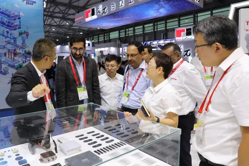 软控股份携最新智能橡机产品及解决方案相第二十三届中国国际橡胶技术展览会 软控股份携最新智能橡机产品及解决方案相第二十三届中国国际橡胶技术展览会