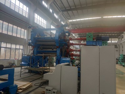 双象橡塑四辊压延机图5